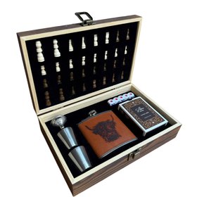 Highland Cow Games Gift Set