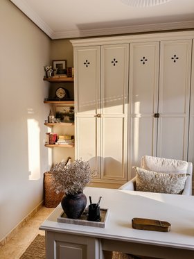 Neutral Study