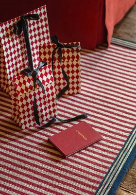 Alternative Flooring, Wool Candy Cane Floss Rug With A Tramlines Prague Border From £305 (alternativeflooring.com) (2)