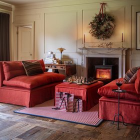 Alternative Flooring, Wool Candy Cane Floss Rug With A Tramlines Prague Border From £305 (alternativeflooring.com) (2)
