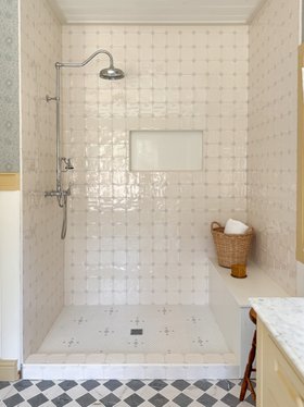 MT - Delft Corners, Contemporary Corner Motif