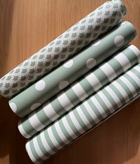 Studio Collection Wallpapers (Mistletoe & White)