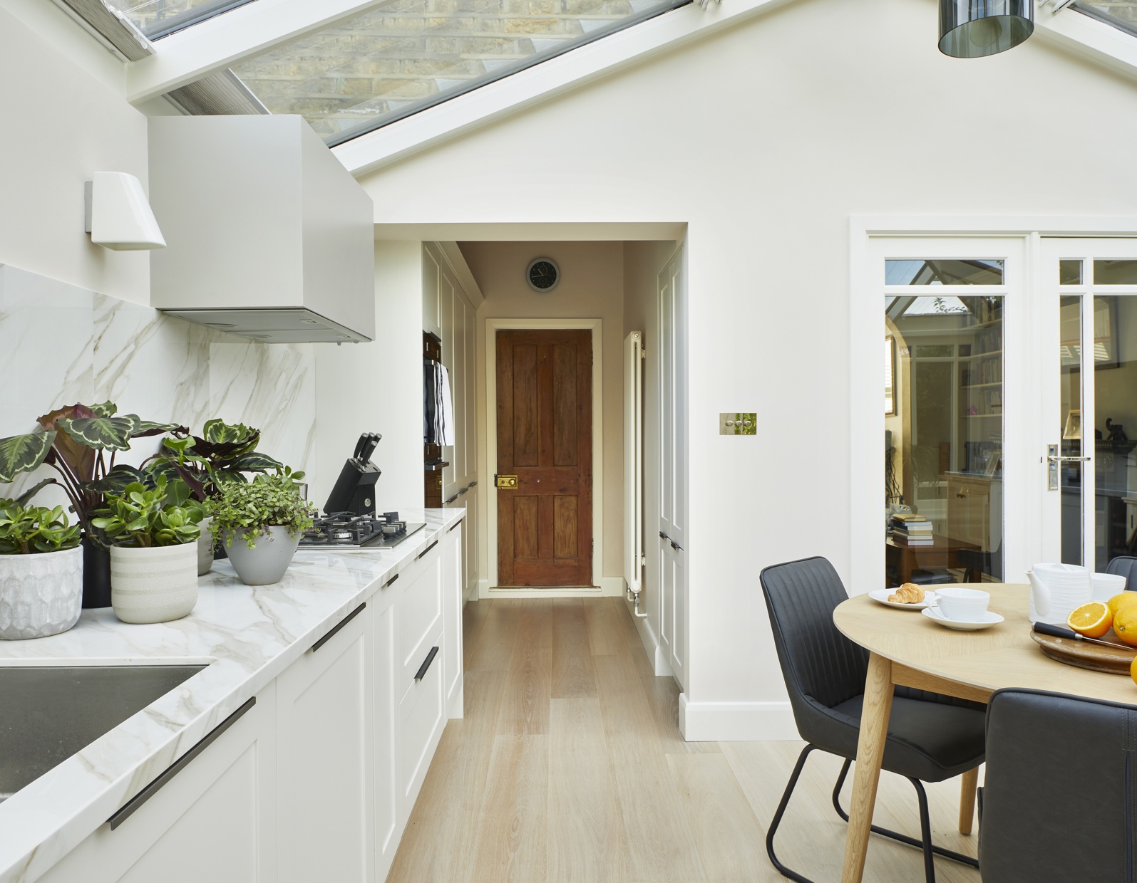 Linen Bristol Tectonic Oak Conservatory 3