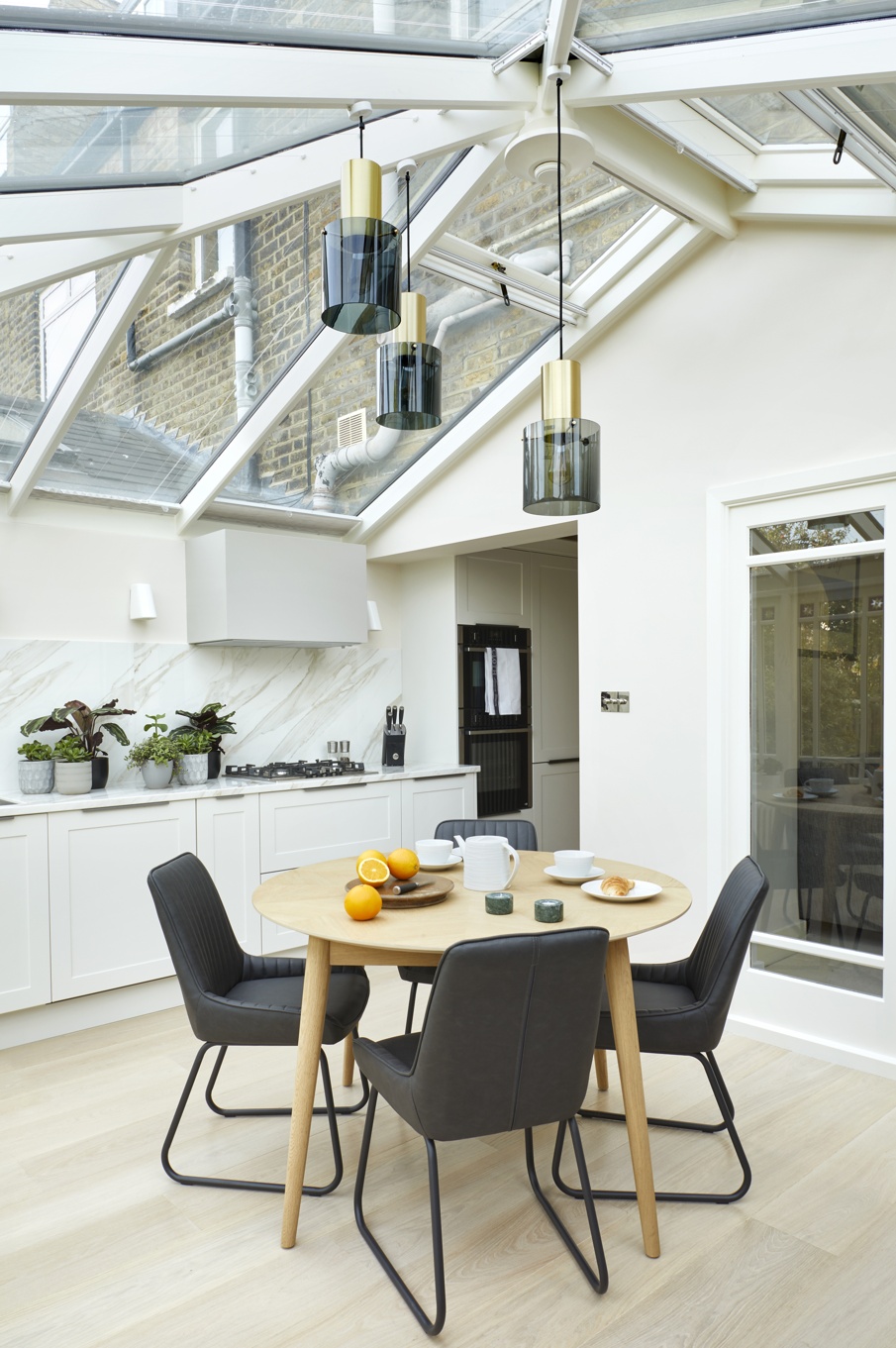 Linen Bristol Tectonic Oak Conservatory 7