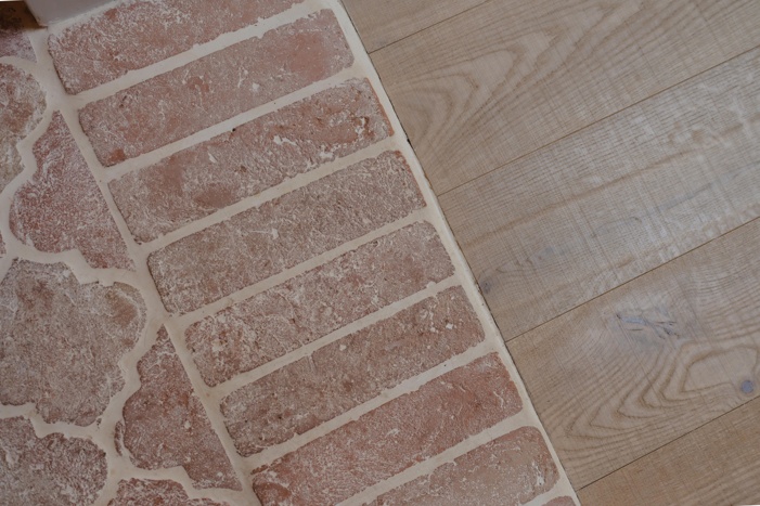 Light Tan Oak Home 7