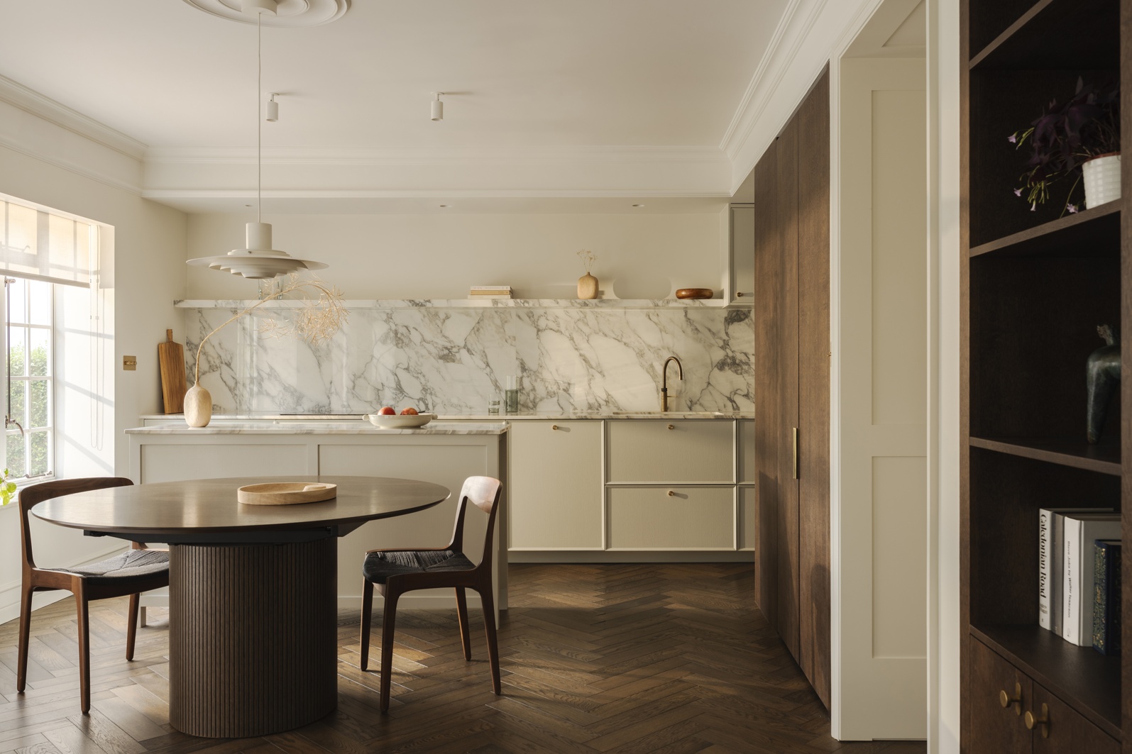 Espresso Tectonic® Oak Herringbone 01