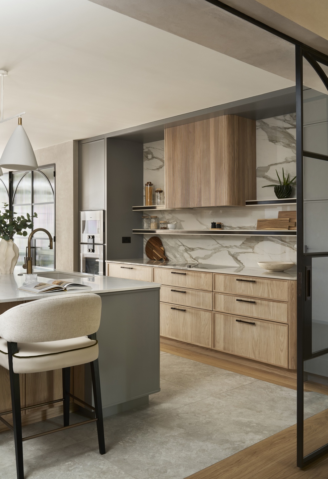 Dry Biscuit Bristol Tectonic® Oak 06