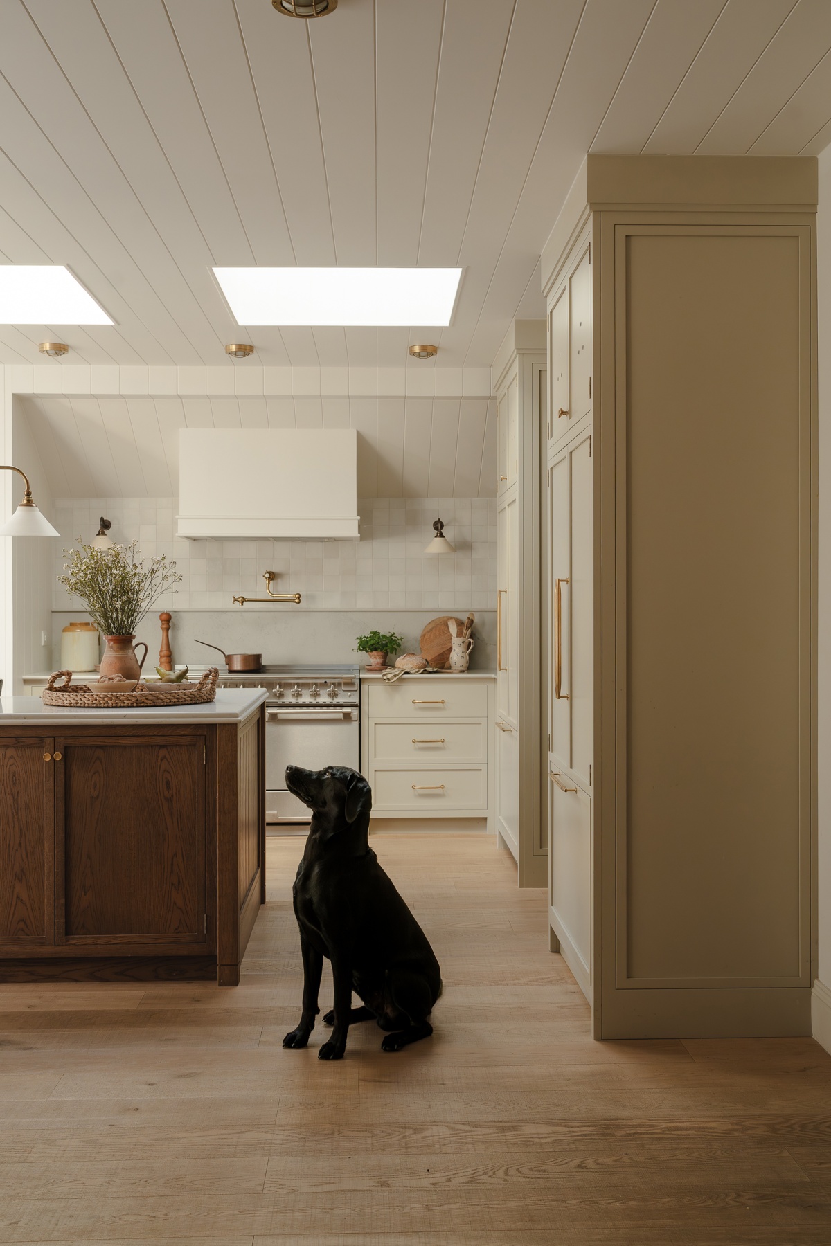 Light Tan Oak Home 7
