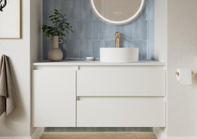 Veldeau Hartley range in Powder White