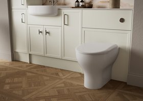 Veldeau Draycott Collection In Antique White