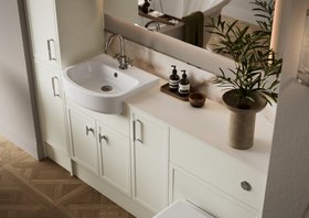 Veldeau Draycott Collection In Antique White