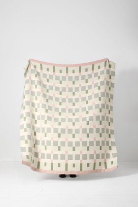 Ian Mankin Home Checkmate Sage & Pink Large Recycled Cotton Blend Throw