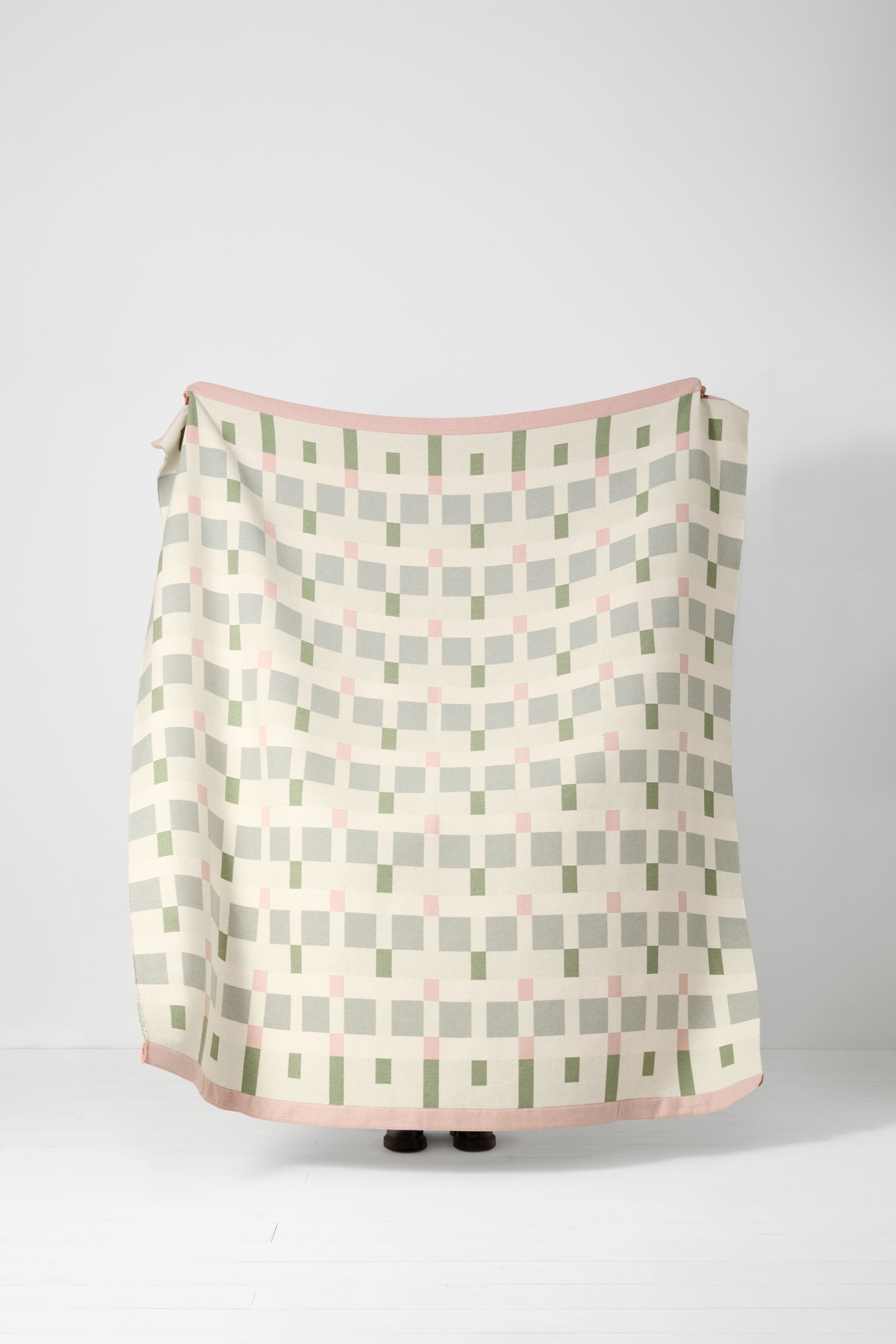 Ian Mankin Home Checkmate Sage & Pink Large Recycled Cotton Blend Throw