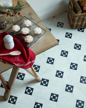 Amtico Décor Collection Octagon Key Rayne