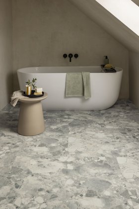 Amtico Spacia Piazza Montara in Broken Bond laying pattern