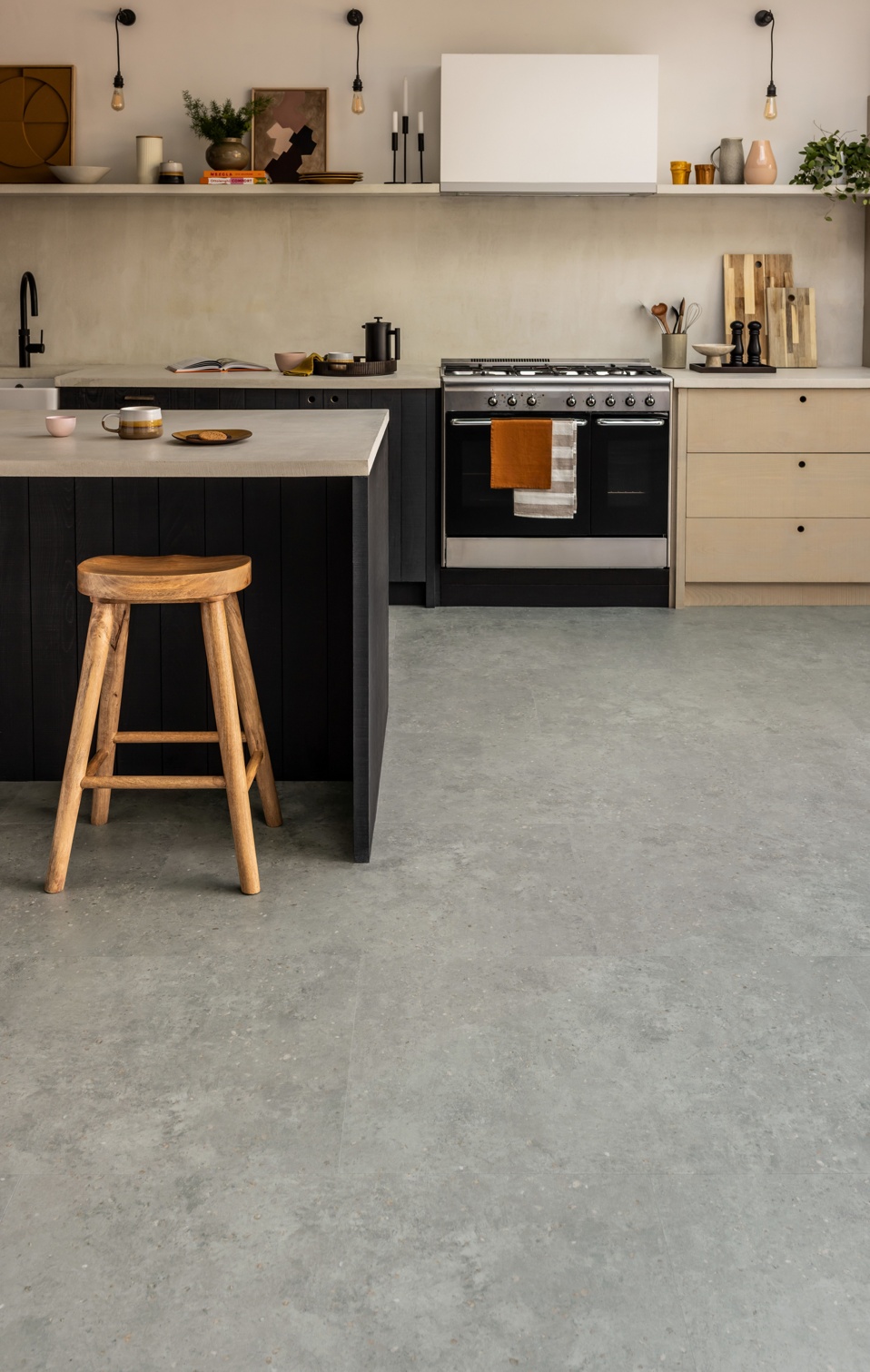 Amtico Spacia Cementa Bilbao in Broken Bond laying pattern