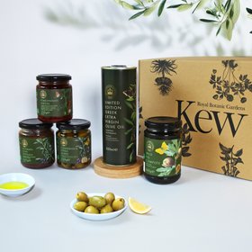 Taste Of Greece Gift Box Lifestyle