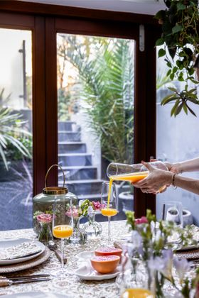 Rosie Dalia Easter tablescape
