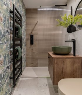 MERLYN 8mm Wetroom Panel in Fluted Glass