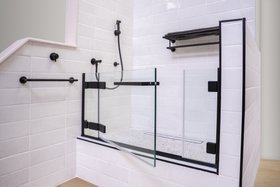 MERLYN Velvet Paw Luxury Dog Shower