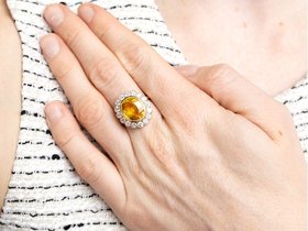 Yellow Sapphire Cluster Ring in Yellow Gold