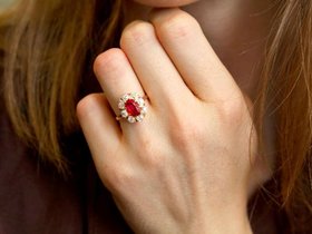 18ct Gold Ruby and Diamond Brooch