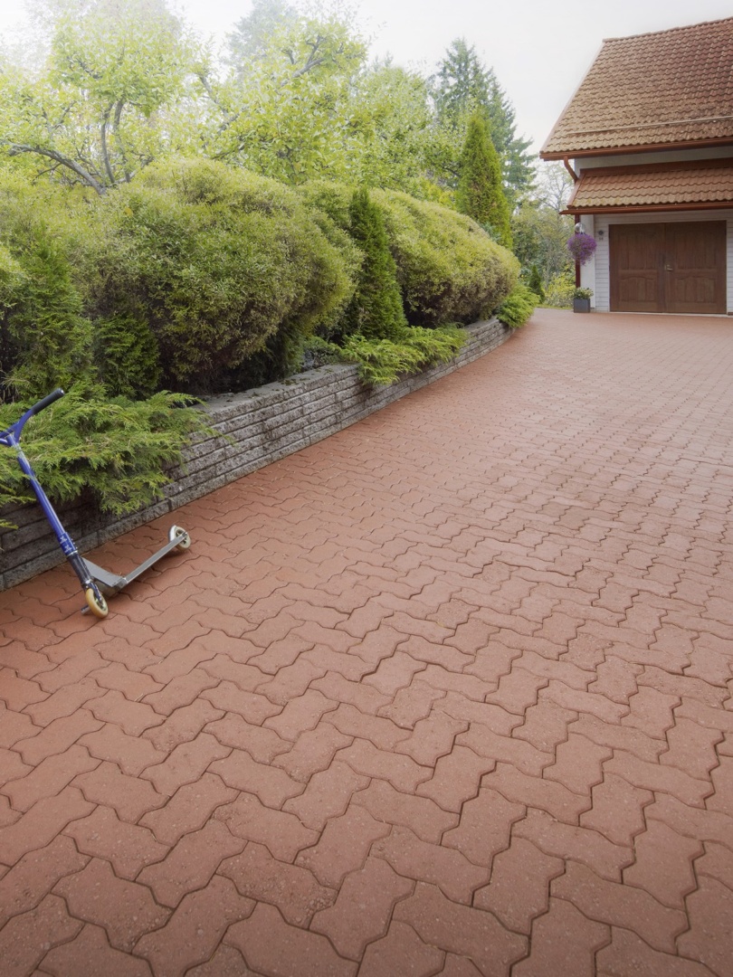 Tikkurila Patio Paving Stain - red
