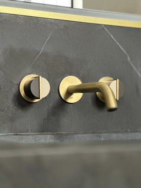Wall-Mounted Macaron Basin Tap In Warm Brass