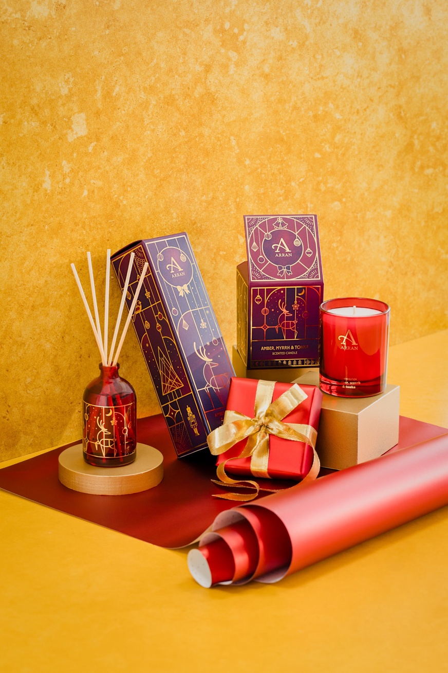 Amber Myrrh & Tonka collection