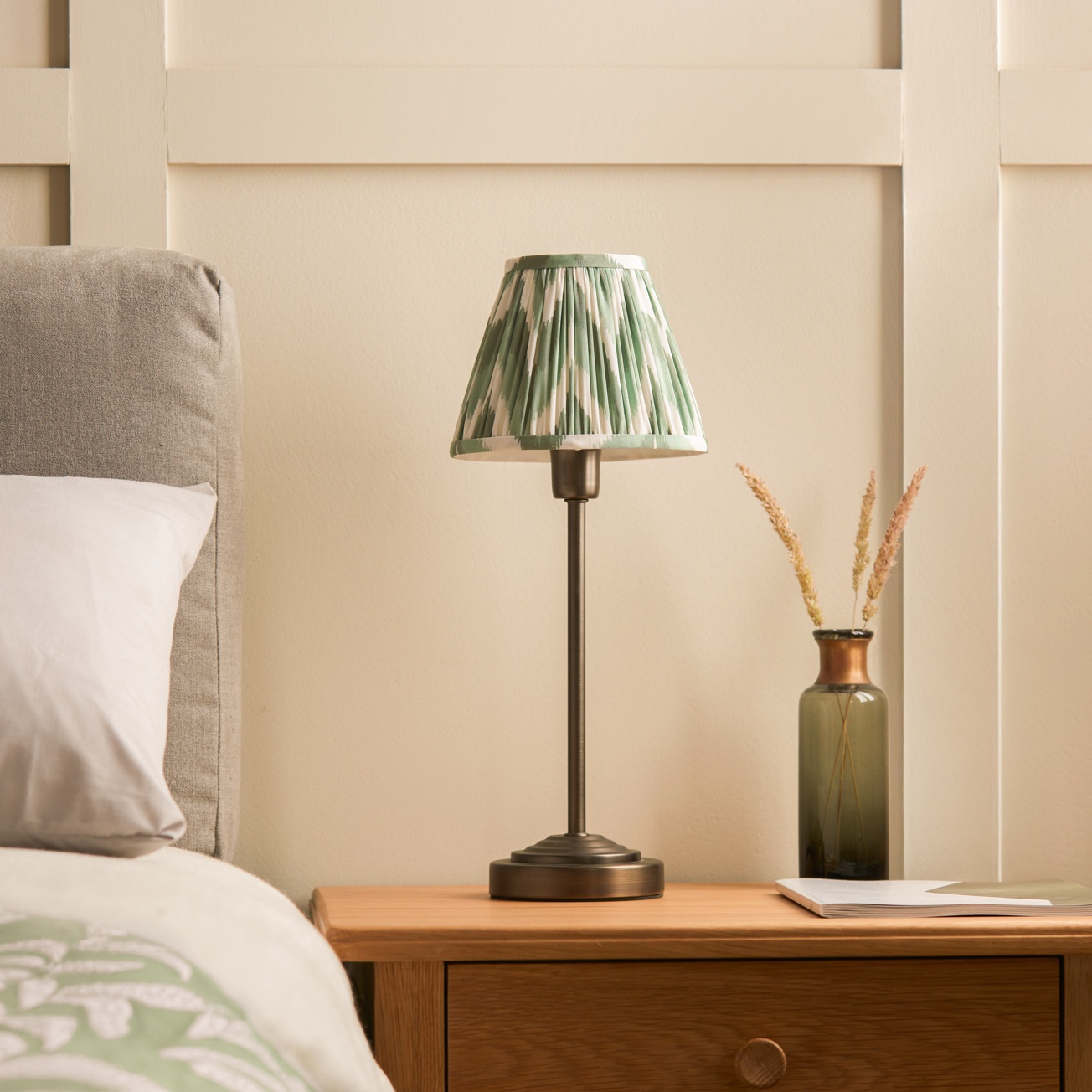 Rise Ikat Table Lamp Green 1