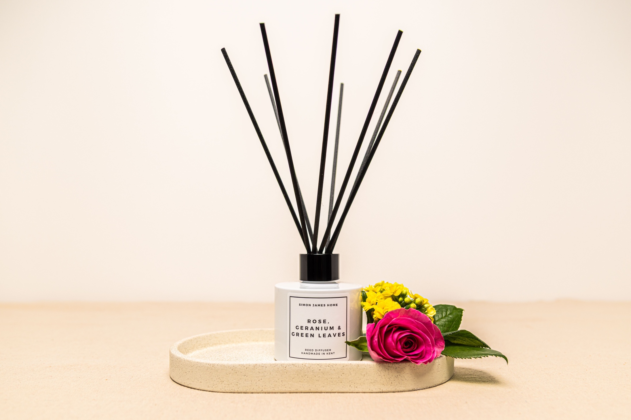 Rose, Geranium & Green Leaves Reed Diffuser