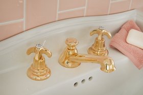 1920 Cross-head Three Tap-Hole Deck Basin Mixer