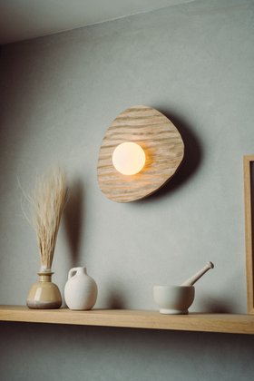 Towan Wall Light in Solid Oak