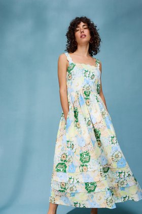 Green & Blue Floral Scalloped Strappy Midi Dress  #modelimage