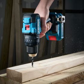Erbauer 18V Li-ion EXT Cordless Combi drill & impact driver (2 x 4Ah) ERI1092COM ERI1093IPD