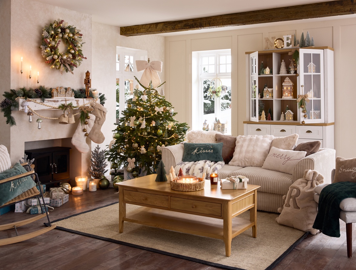 B&M CHRISTMAS 2025 // PEACEFUL WISHES