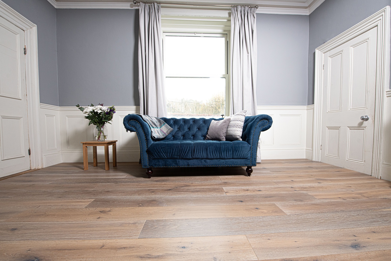 Lusso Trento Distressed Oiled Grey Engineered Oak 220mm