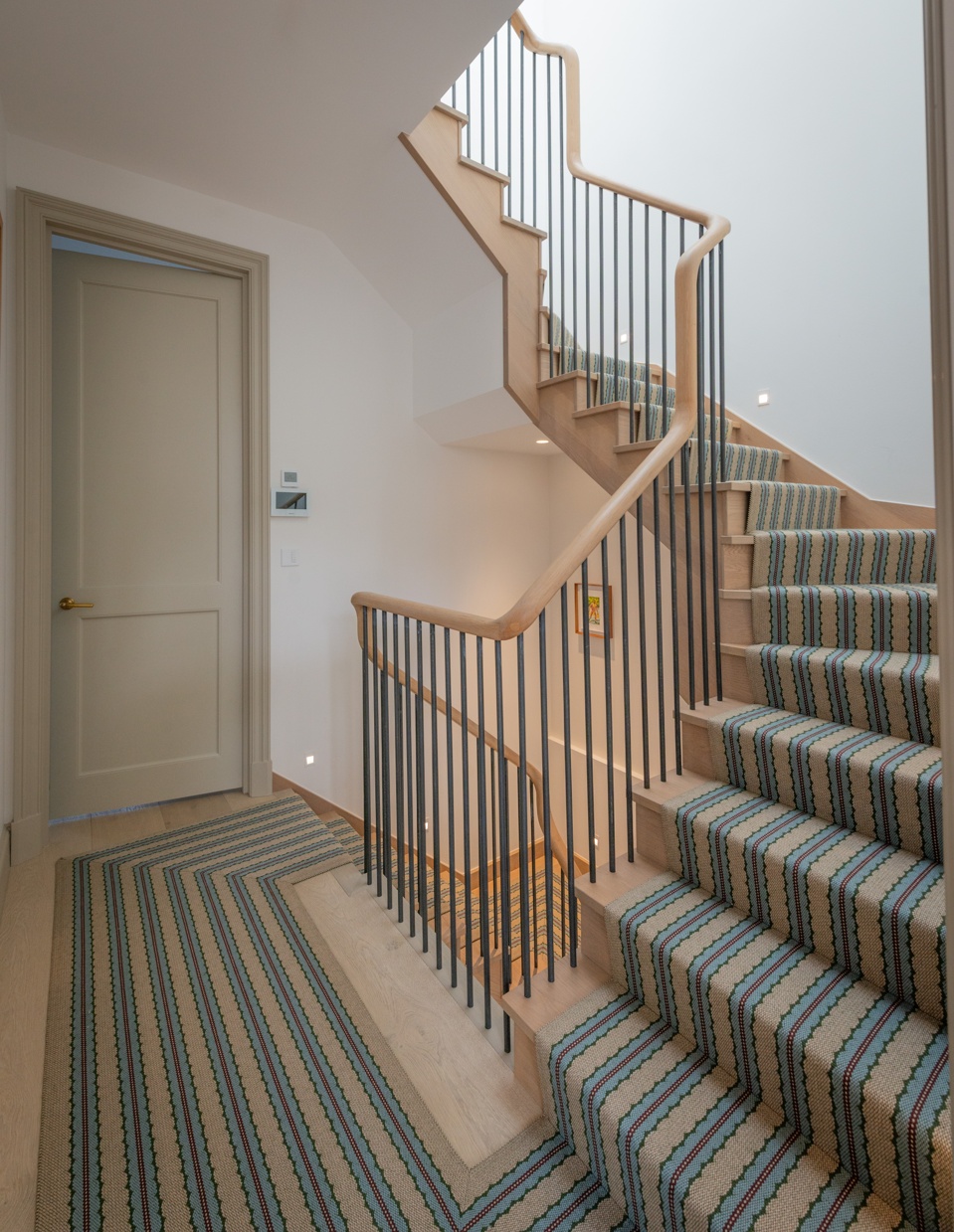 Ribbon Custom Runner