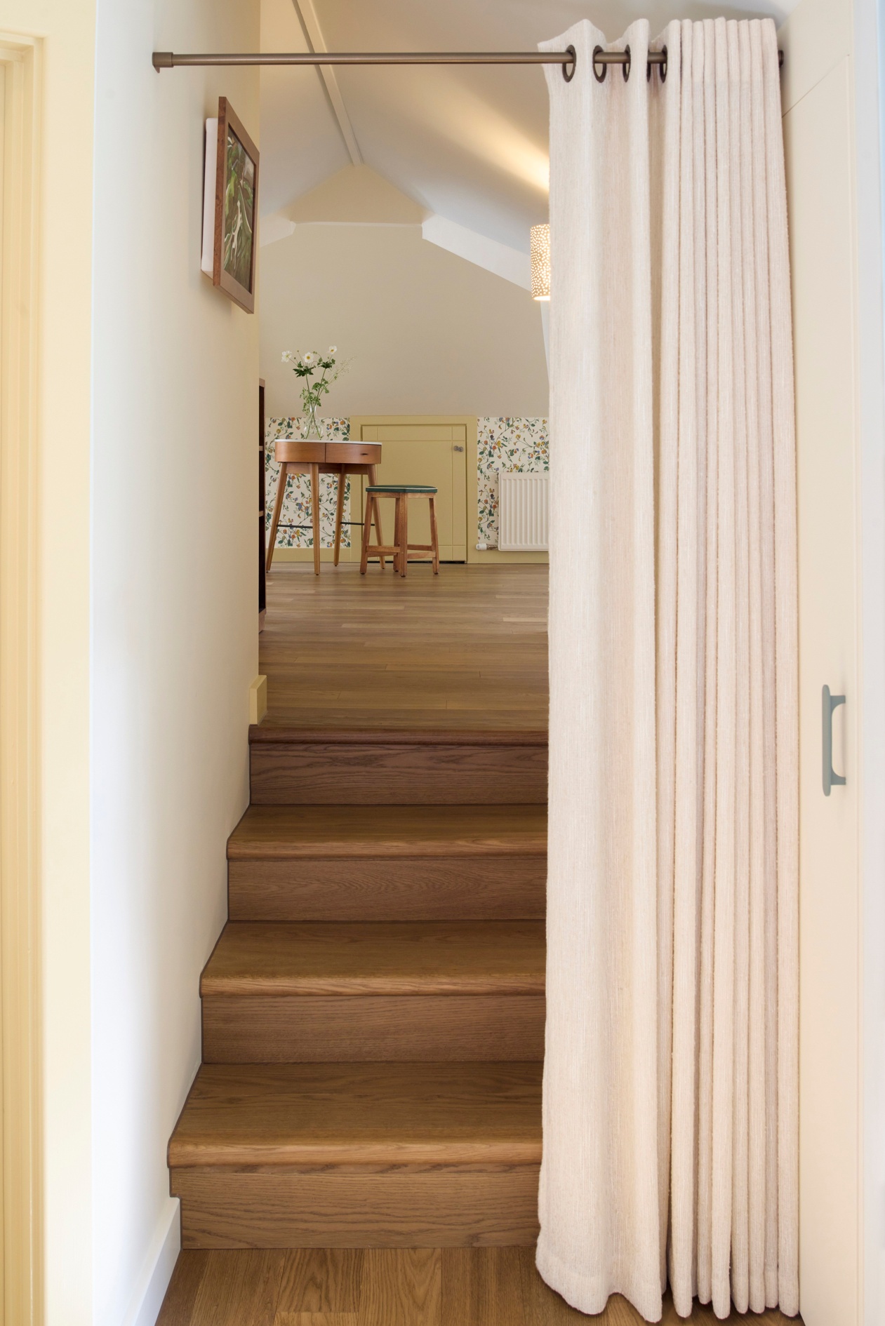 Engineer Ritz oak loft