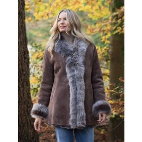 Bleaberry Toscana Shearling Mid Length Coat in Taupe - Size 10