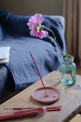 Ceramic Incense Plate - Pale Pink by Heaven Scent