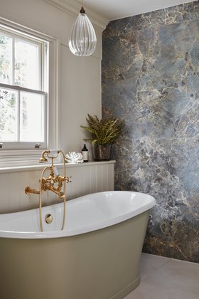 C.P. Hart  - Sundridge Park - Traditional Bathroom Suite