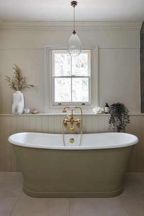 C.P. Hart - Camden Freestanding Cast Iron Bath