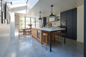 Woody's Concrete Company Trinity Townhouse - polished concrete worktop in Fintan
