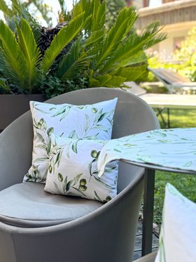 Mediterrane Kissenhülle ca. 50x50 cm aus 100% Baumwolle - Oliven Design aus der beties "Italy Collection"