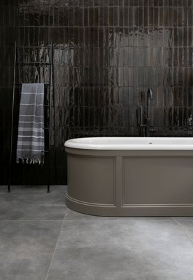 Zellica™ Liquorice Tile