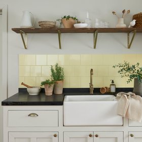 Matrix® Primrose Yellow Gloss Tile