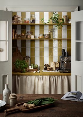 Zellica™ Ochre Tile (10cm x 10cm)