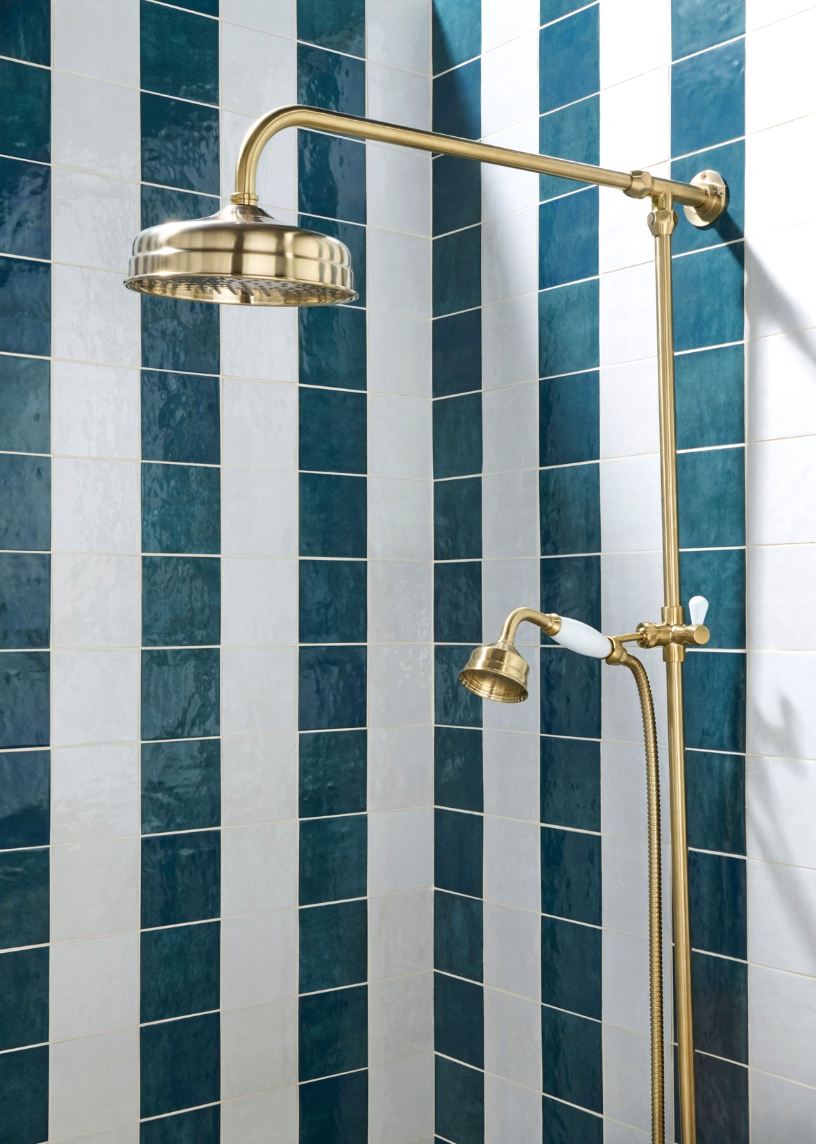 Tanjin™ Blue / White Tile (10.7cm x 10.7cm)