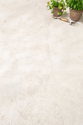 Montalcino Honed Limestone Pavers